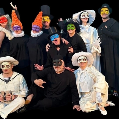 Артисты хакасского национального театра кукол «Сказка» примут участие в праздничном концерте, посвященном всемирному Дню театра